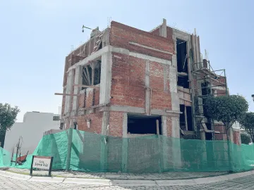 Nueva oportunidad en Lomas de Angelópolis Casa en Parque Aguascalientes