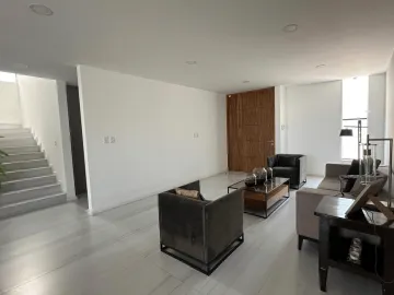RESIDENCIA EN GRAN RESERVA