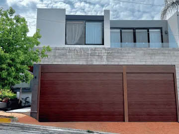 CASA EN LA CONCEPCIÓN