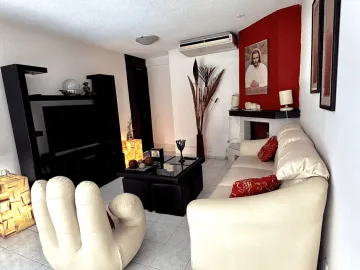Casa en venta en Prados Agua azul