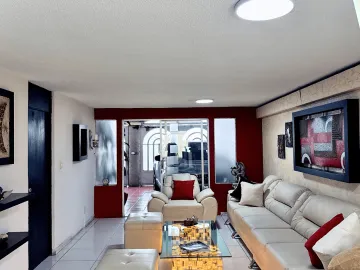Casa en venta en Prados Agua azul