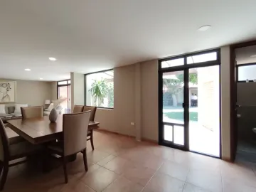 CASA EN VENTA EN MOMOXPAN CON JARDÍN, TERRAZA Y USO DE SUELO MIXTO