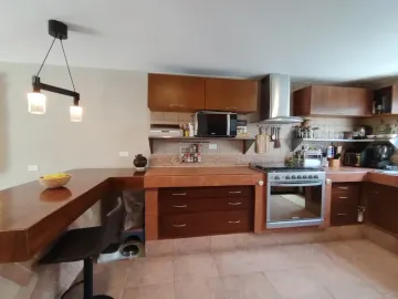CASA EN VENTA EN MOMOXPAN CON JARDÍN, TERRAZA Y USO DE SUELO MIXTO