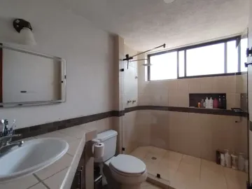 CASA EN VENTA EN MOMOXPAN CON JARDÍN, TERRAZA Y USO DE SUELO MIXTO