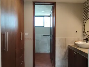 CASA EN VENTA EN MOMOXPAN CON JARDÍN, TERRAZA Y USO DE SUELO MIXTO