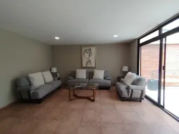CASA EN VENTA EN MOMOXPAN CON JARDÍN, TERRAZA Y USO DE SUELO MIXTO