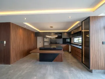 CASA EN PREVENTA CON 5 RECÁMARAS Y  ROOF GARDEN EN LOMAS DE ANGELÓPOLIS III
