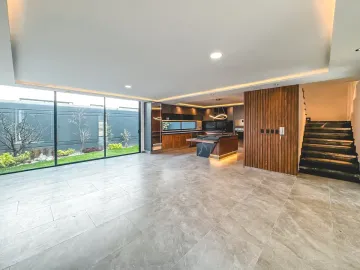 CASA EN PREVENTA CON 5 RECÁMARAS Y  ROOF GARDEN EN LOMAS DE ANGELÓPOLIS III