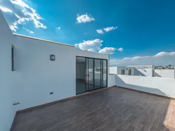 CASA EN VENTA EN ZONA CASCATTA, LOMAS DE ANGELÓPOLIS III