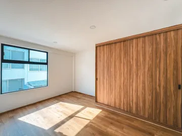 CASA EN VENTA EN ZONA CASCATTA, LOMAS DE ANGELÓPOLIS III