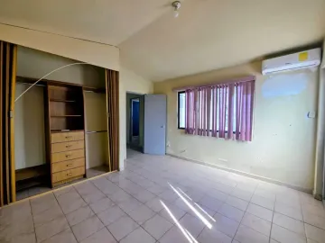 Casa en Venta en San Nicolás de los Garza, Nuevo León: Espaciosa y Bien Ubicada