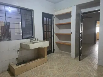 Casa en Venta en San Nicolás de los Garza, Nuevo León: Espaciosa y Bien Ubicada