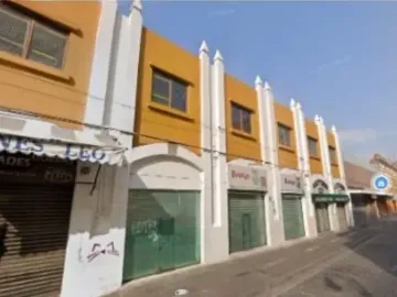 Inversión: Locales Comerciales 4 y Bodega en Ejecución Hipotecaria en Puebla Centro LAAB1