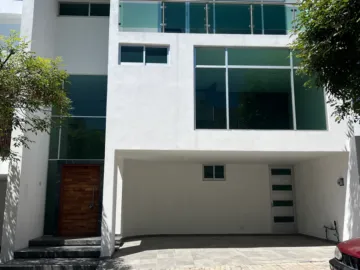 Casa en Venta en Puebla  Lomas  de Ángelópolis parque cuernavaca a estrenar