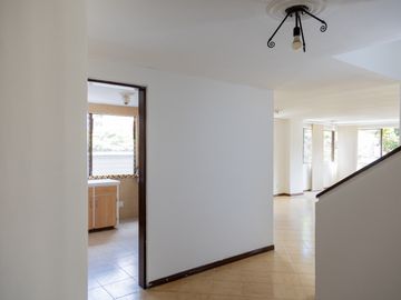 Apartamento Dúplex en Venta Laureles, Medellín.