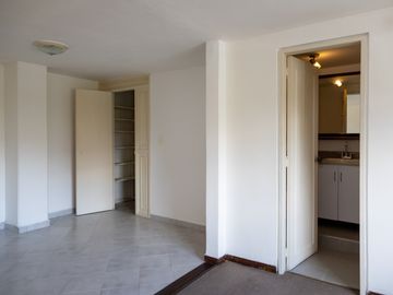 Apartamento Dúplex en Venta Laureles, Medellín.