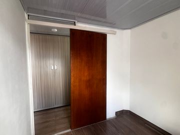 Apartamento en venta de 3 hab. en Floralia, Bogotá