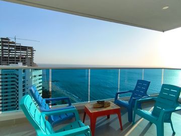 Apartamento en venta de 3 hab. en Playa Salguero, Santa Marta