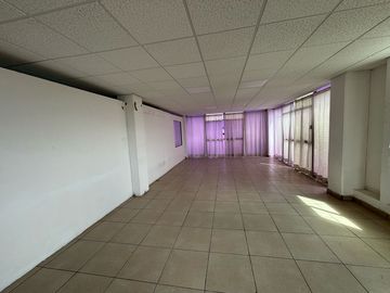 Edificio Comercial en Venta  - (3)