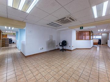 OFICINA EN RENTA EN GALERIA PLAZA DE LAS ESTRELLAS