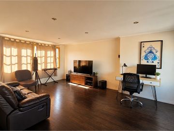¡Descubre tu hogar ideal en Santiago!