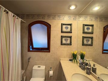 Casa Familiar en Exclusivo Sector Peñalolén