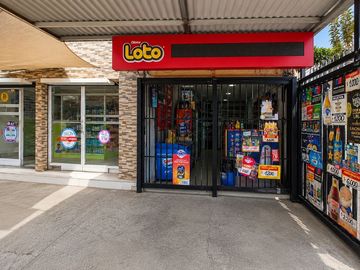 Local comercial en sector de alto flujo