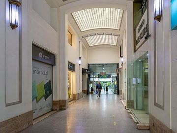 Arriendo Oficina 40 m2 Gal.Mc.Clure en Ahumada