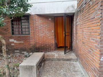 PH 4 ambientes en Barrio Arturo Illia. CABA