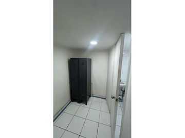 Esquina Comercial en Franklin con Renta Activa