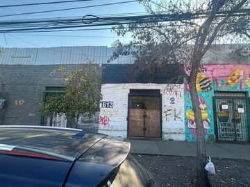 Esquina Comercial en Franklin con Renta Activa