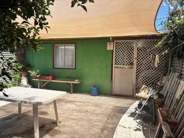 Acogedora casa en Isla de Maipo
