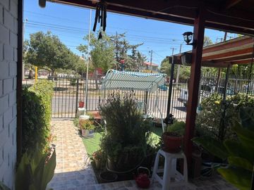 Acogedora casa en Isla de Maipo