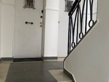 Clásico departamento con exelente ubicacion