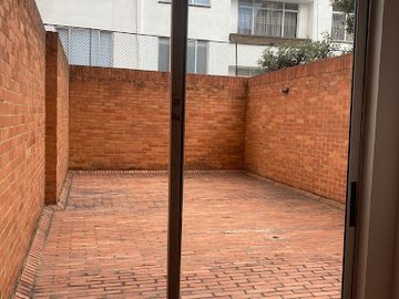 ARRIENDO de APARTAESTUDIO en BOGOTA