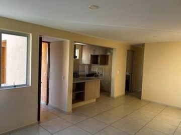 Departamento en PB con patio en venta