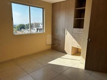 Departamento en PB con patio en venta