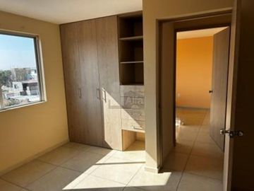 Departamento en PB con patio en venta