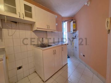 Departamento 2D en Alquiler Sector La Mariscal