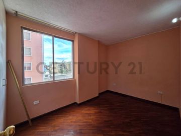 Departamento 2D en Alquiler Sector La Mariscal