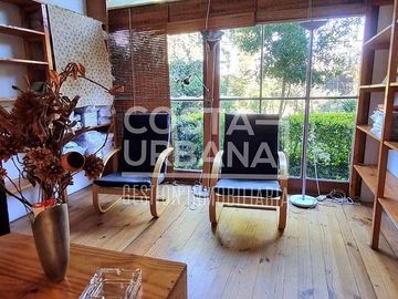 Costa Urbana vende hermosa casa en Los Romeros