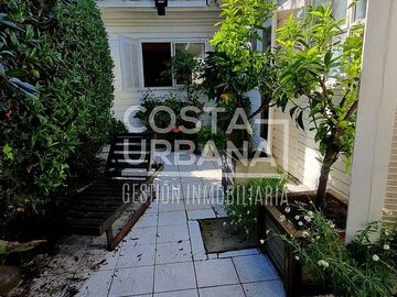 Costa Urbana vende hermosa casa en Los Romeros