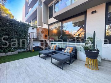 Town House Triplex Dos Pisos y Subterráneo