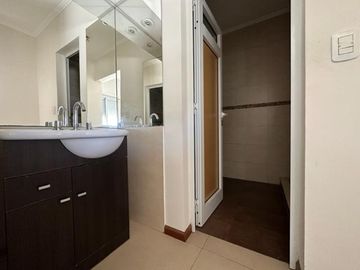 Casa de 4 dormitorios a la venta en Rosario