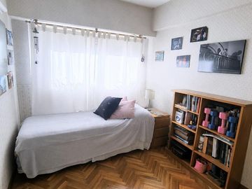 Venta 4 ambientes c/ dependencia. Frente con balcón. Reciclado.  Subte B. Camargo 700. Villa Crespo.