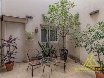 VENTA PH DE 4 AMBIENTES DUPLEX EN FLORES CON PILETA, TERRAZA Y PARRILLA