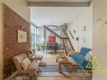 VENTA PH DE 4 AMBIENTES DUPLEX EN FLORES CON PILETA, TERRAZA Y PARRILLA