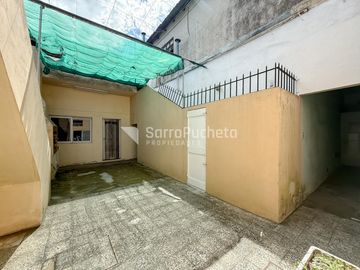 Venta casa 3 ambientes en Lote Propio con departamento de 2 ambientes, Ituzaingo