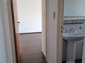 Sarmiento 750 5º B 1dorm  VENTA