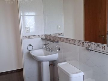 Sarmiento 750 5º B 1dorm  VENTA
